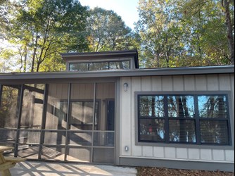 Newly renovated Natchez cabin